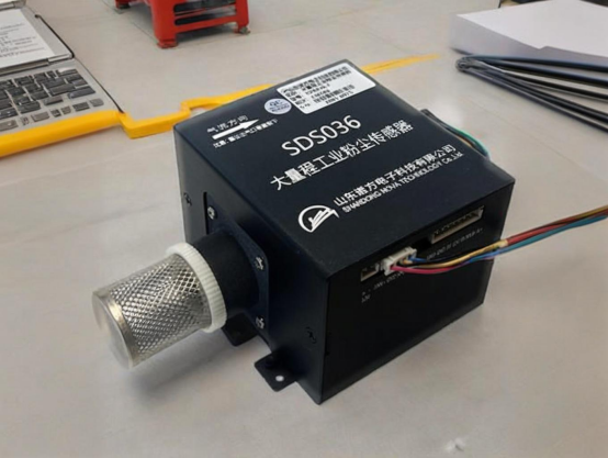 NovaSensor SDS036 Large range industrial dust sensor.png